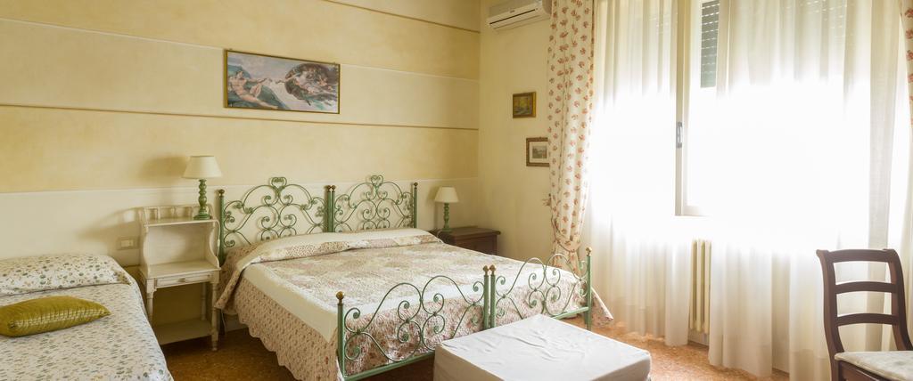 Affittacamere La Casa Di Ugo Ciglione 部屋 写真