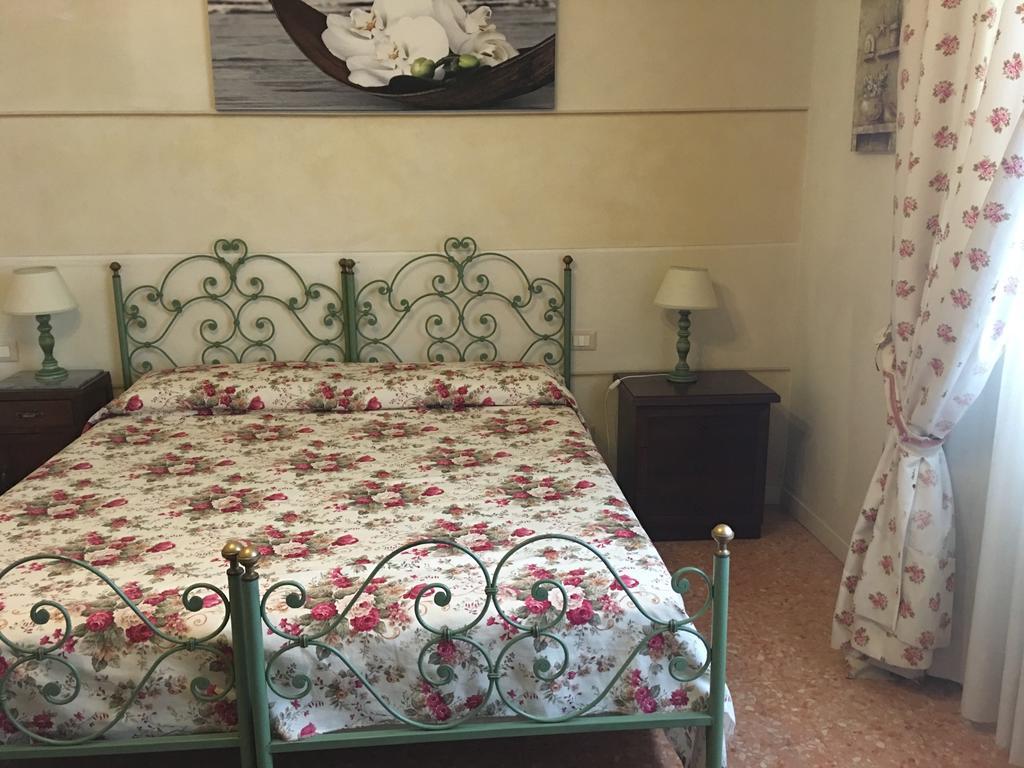 Affittacamere La Casa Di Ugo Ciglione エクステリア 写真
