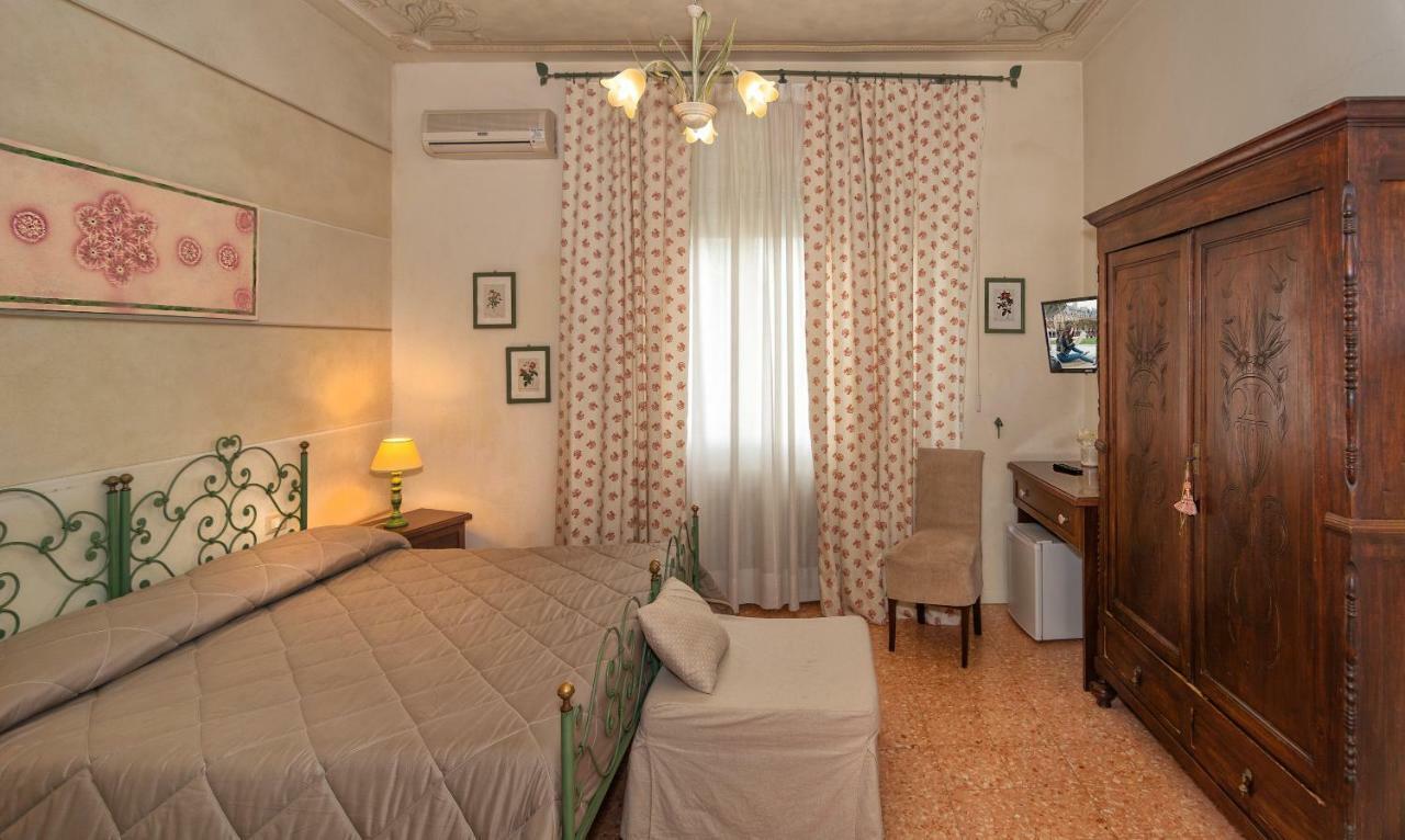 Affittacamere La Casa Di Ugo Ciglione エクステリア 写真